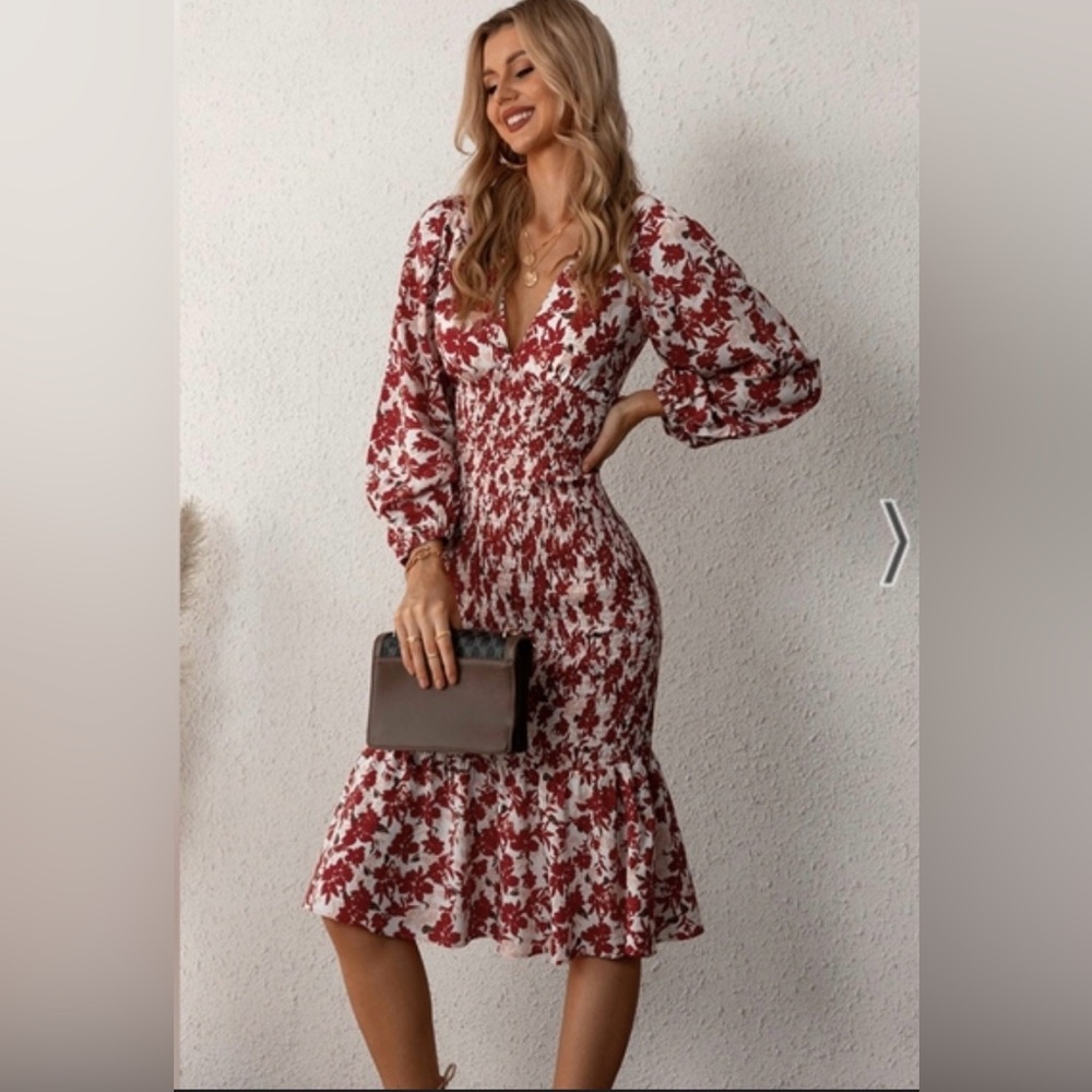 CUPSHE Floral PINK and White with dragonflies Midi SMOCKED BALLOON SLEEVE Dress